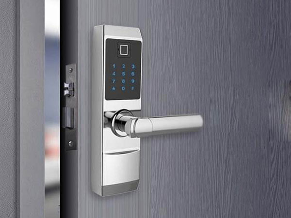 南澳24小时上门开锁公司