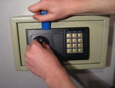 南澳24小时上门开锁公司